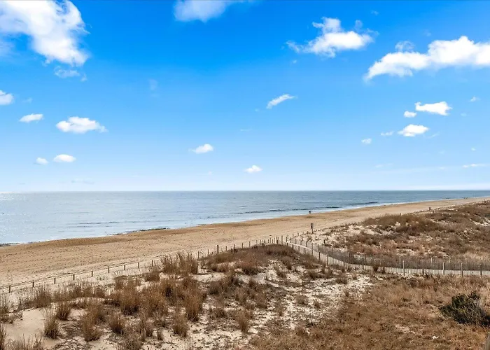 Holiday home Amazing Views From 1 Bedroom Oceanfront
